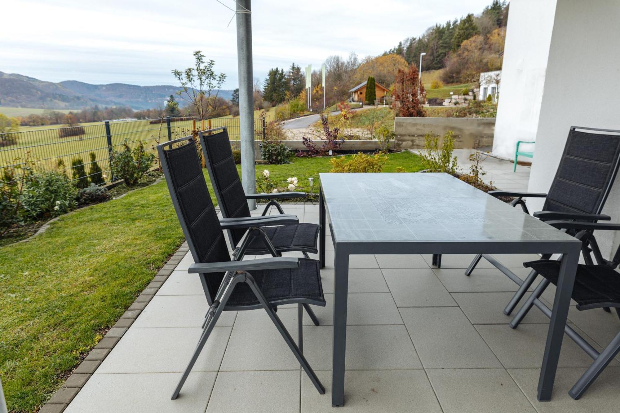 Atemberaubender Ausblick Mit Premium-Wanderwegen Vor Der Haustuer Apartment อัลบ์ชตัดท์ ภายนอก รูปภาพ